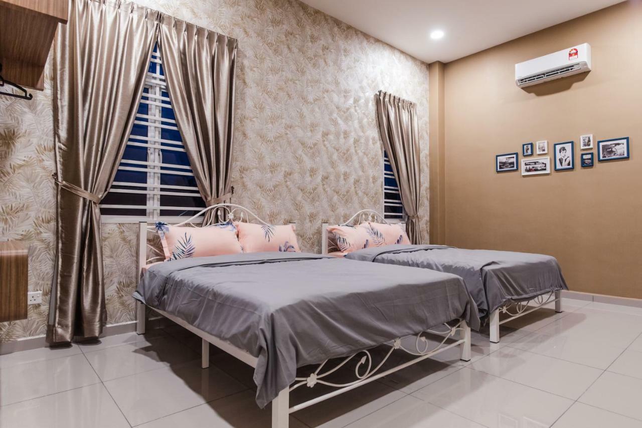 Ruby Homestay Melaka Eksteriør billede